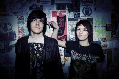 20090826134317-you-love-her-coz-she-s-dead.jpg